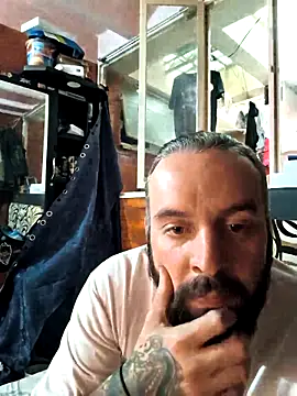 Snapshot of erikthor chatting on 10, 5, 2026 erikthor online show from 10, 5, 2026