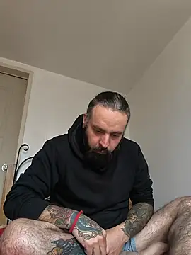 Snapshot of erikthor chatting on 20, 5, 2026 erikthor online show from 20, 5, 2026