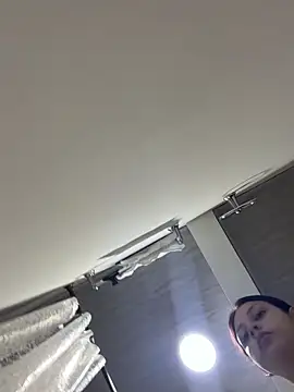 HayleyRoss  online show from 17, 7, 2026