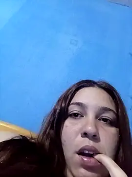 Eylora online show from 7, 5, 2026