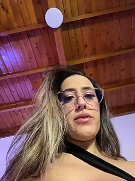 Snapshot of RenataVelasquez chatting on 30, 6, 2026 RenataVelasquez online show from 30, 6, 2026