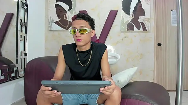 Snapshot of KING_BOYS2026 chatting on 11, 6, 2026 KING BOYS2026 online show from 11, 6, 2026