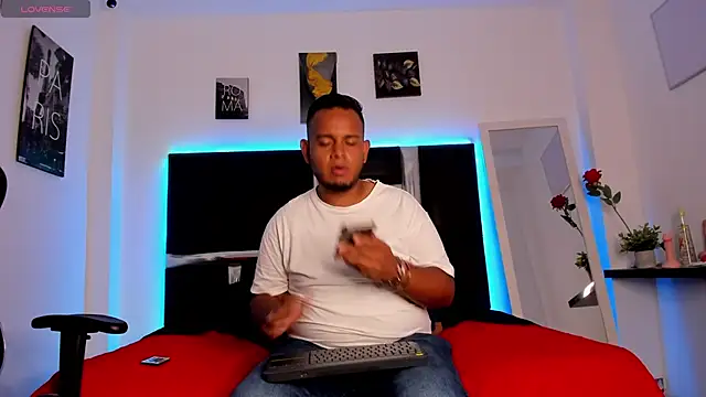 Snapshot of Jay_raze chatting on 7, 5, 2026 Jay raze online show from 7, 5, 2026