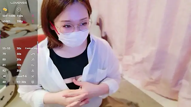 Snapshot of CHIHAya__FM chatting on 3, 5, 2026 CHIHAya FM online show from 3, 5, 2026