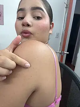 Snapshot of Mulan_rousse chatting on 16, 5, 2026 Mulan rousse online show from 16, 5, 2026
