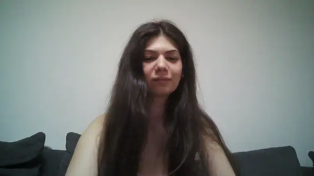 Snapshot of NaughtyMiaZ chatting on 9, 5, 2026 NaughtyMiaZ online show from 9, 5, 2026
