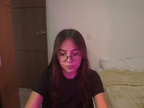 abbyyandmaxx online show from 10, 5, 2026