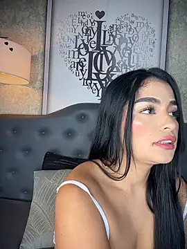 EvasBlazeXXX online show from 16, 6, 2026