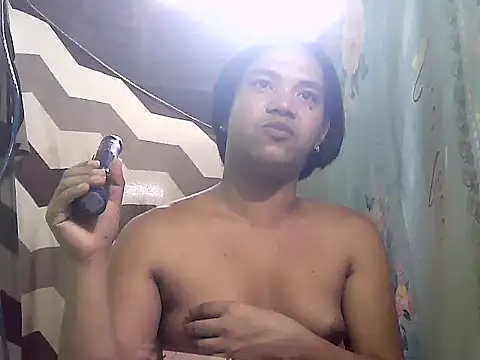 Snapshot of bj_l0ve chatting on 3, 5, 2026 bj l0ve online show from 3, 5, 2026