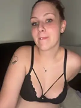 CuteBeaX online show from 29, 6, 2026