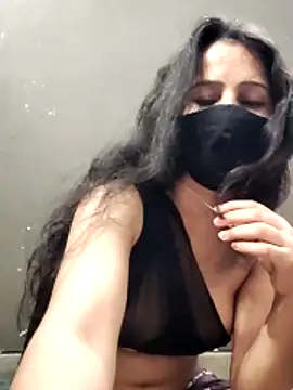 Snapshot of Kanika_76 chatting on 25, 5, 2026 Kanika 76 online show from 25, 5, 2026