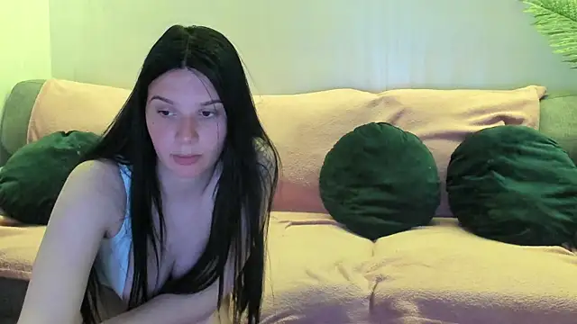 Amber Sinclair online show from 30, 4, 2026