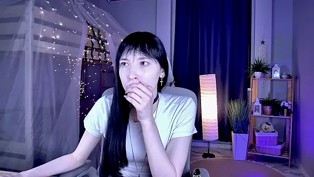 Snapshot of SeraphineSparda chatting on 16, 6, 2026 SeraphineSparda online show from 16, 6, 2026