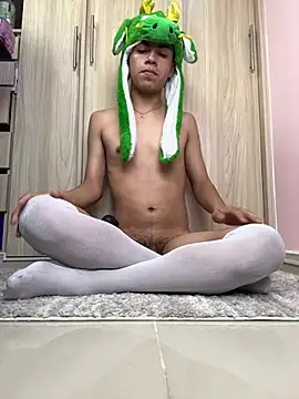 Snapshot of Asher_Young chatting on 22, 5, 2026 Asher Young online show from 22, 5, 2026