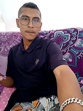 Lil black009 online show from 5, 5, 2026