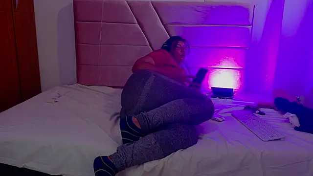 Scarlett Divine online show from 7, 5, 2026