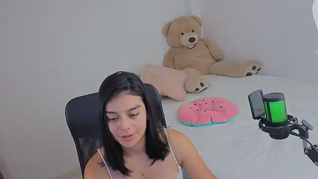 valerihouse  online show from 24, 5, 2026