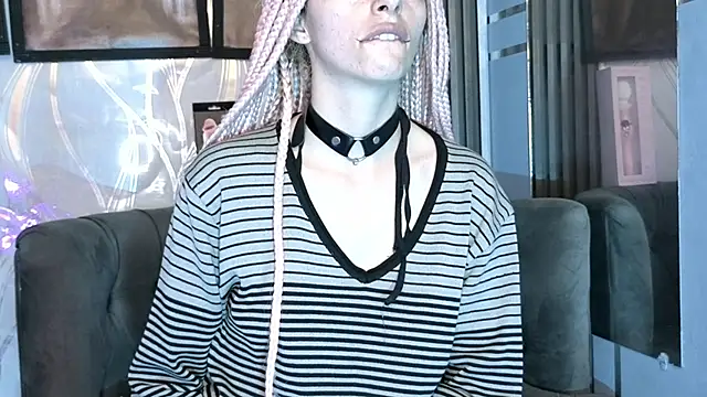 Snapshot of Pinky_doll777 chatting on 6, 5, 2026 Pinky doll777 online show from 6, 5, 2026