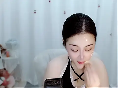 Amy-cnbaby online show from 3, 6, 2026