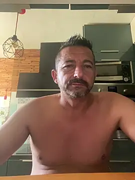 Snapshot of daddy3945 chatting on 27, 5, 2026 daddy3945 online show from 27, 5, 2026