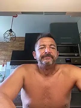 Snapshot of daddy3945 chatting on 12, 6, 2026 daddy3945 online show from 12, 6, 2026
