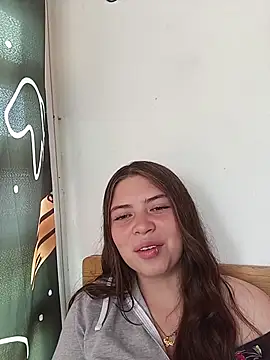 Snapshot of DiamondNath_ chatting on 4, 5, 2026 DiamondNath online show from 4, 5, 2026