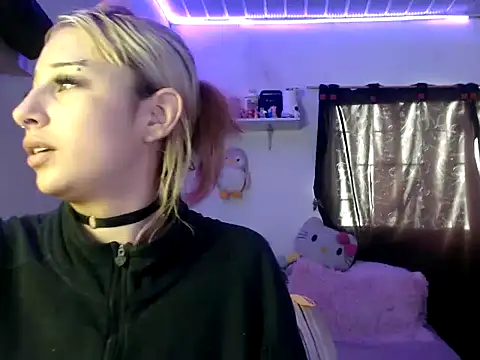 bunnyfoxxd online show from 19, 6, 2026