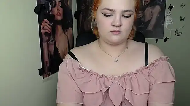Snapshot of RinaRiii chatting on 4, 5, 2026 RinaRiii online show from 4, 5, 2026