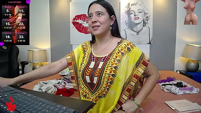 Snapshot of _tamara_priya_ chatting on 16, 6, 2026 tamara priya online show from 16, 6, 2026