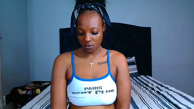 Snapshot of KillarRose chatting on 19, 5, 2026 KillarRose online show from 19, 5, 2026