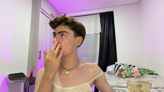  peachyboy online show from 4, 7, 2026