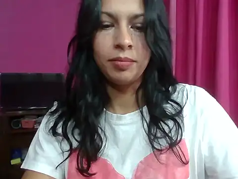 Snapshot of pamelaamorette chatting on 19, 5, 2026 pamelaamorette online show from 19, 5, 2026