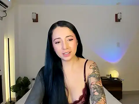 EvangelineLoveee online show from 19, 6, 2026