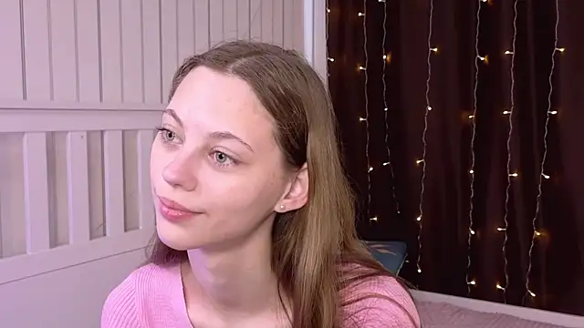 Snapshot of HarriettKitty chatting on 25, 5, 2026 HarriettKitty online show from 25, 5, 2026