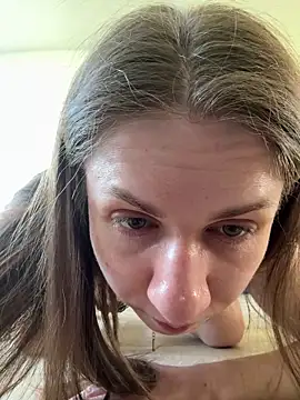 SweetLuna96 online show from 2, 5, 2026