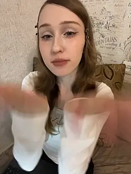 Snapshot of MeowyChans chatting on 21, 6, 2026 MeowyChans online show from 21, 6, 2026