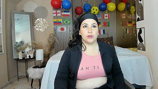 Snapshot of BBWLuxuryMuse chatting on 13, 6, 2026 BBWLuxuryMuse online show from 13, 6, 2026