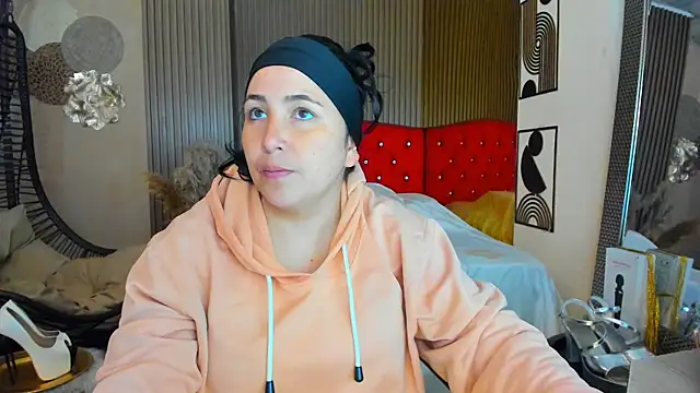 Snapshot of BBWLuxuryMuse chatting on 1, 8, 2026 BBWLuxuryMuse online show from 1, 8, 2026