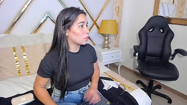 SussyFoxxx online show from 16, 5, 2026