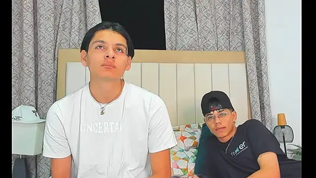 Maicol ruiz972049 online show from 18, 5, 2026