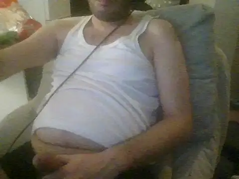 Snapshot of RBBeur chatting on 4, 5, 2026 RBBeur online show from 4, 5, 2026