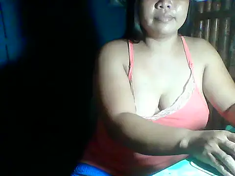 Snapshot of MommyKaye30 chatting on 24, 5, 2026 MommyKaye30 online show from 24, 5, 2026