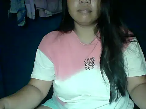 Snapshot of MommyKaye30 chatting on 2, 6, 2026 MommyKaye30 online show from 2, 6, 2026