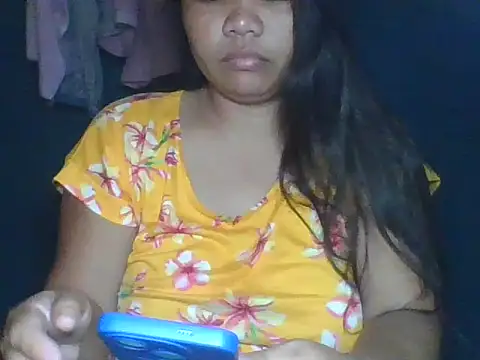 Snapshot of MommyKaye30 chatting on 12, 6, 2026 MommyKaye30 online show from 12, 6, 2026