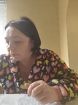 Snapshot of EmmaEmmy40 chatting on 17, 6, 2026 EmmaEmmy40 online show from 17, 6, 2026