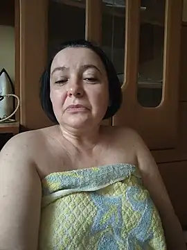 Snapshot of EmmaEmmy40 chatting on 30, 6, 2026 EmmaEmmy40 online show from 30, 6, 2026