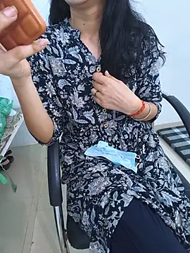 Snapshot of zoya_baby_ chatting on 22, 6, 2026 zoya baby online show from 22, 6, 2026
