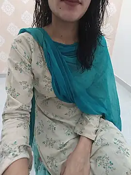 Snapshot of zoya_baby_ chatting on 23, 7, 2026 zoya baby online show from 23, 7, 2026