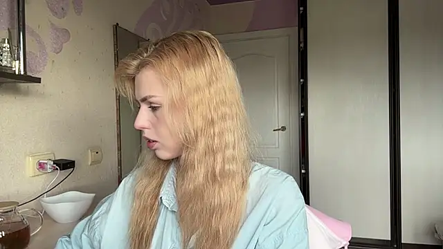 Snapshot of ScarlettRosy chatting on 31, 5, 2026 ScarlettRosy online show from 31, 5, 2026