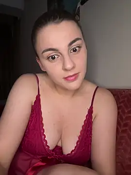 Snapshot of ema-emanuela chatting on 6, 7, 2026 ema-emanuela online show from 6, 7, 2026